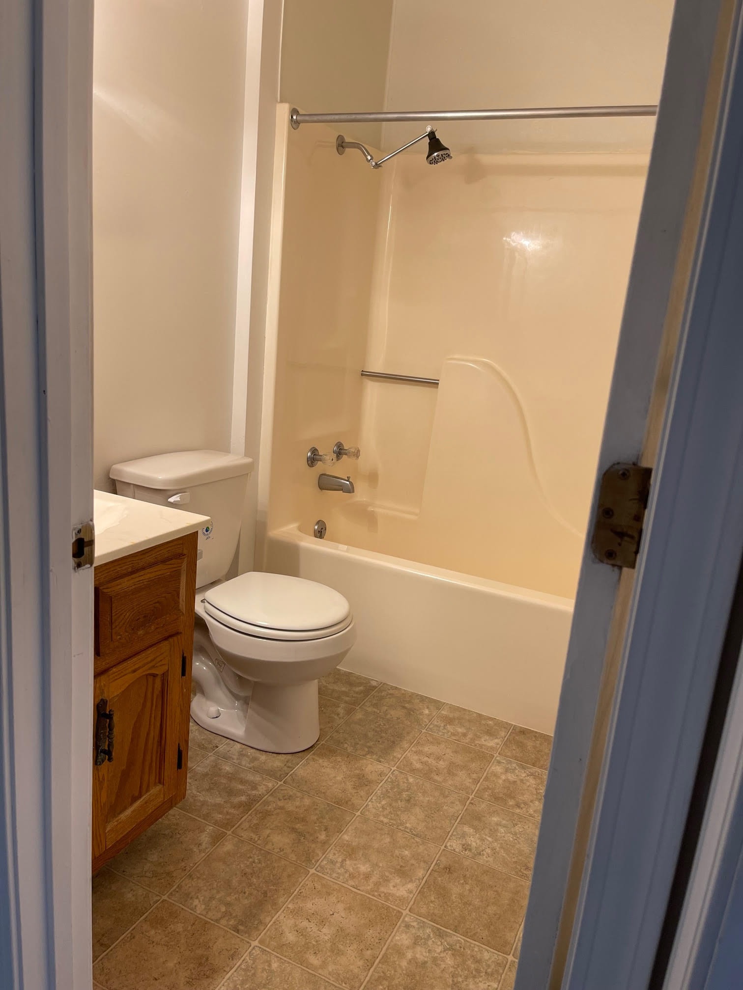 210 Green St Apt 1 Clinton MO 9.jpg
